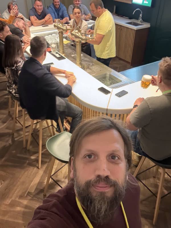 Sörcsapoló Iskola – a prágai élmény, ami összeköt