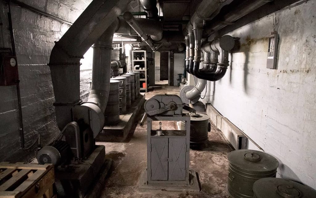 Föld alatti alagút a prágai Folimanka park alatt